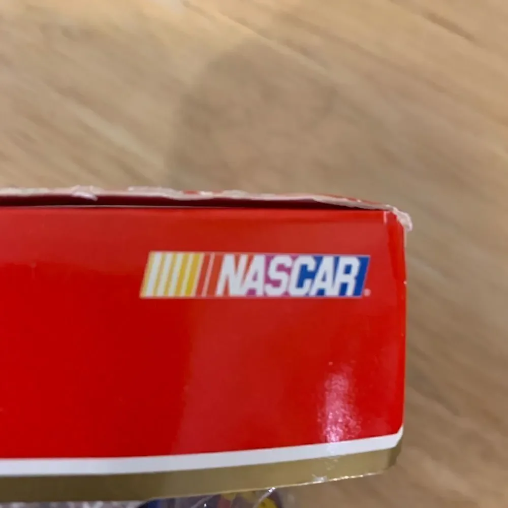Jeff Gordon 2005 Collectible Ornament